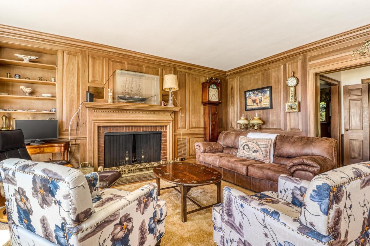 Villa Lily Hill à Vineyard Haven Extérieur photo